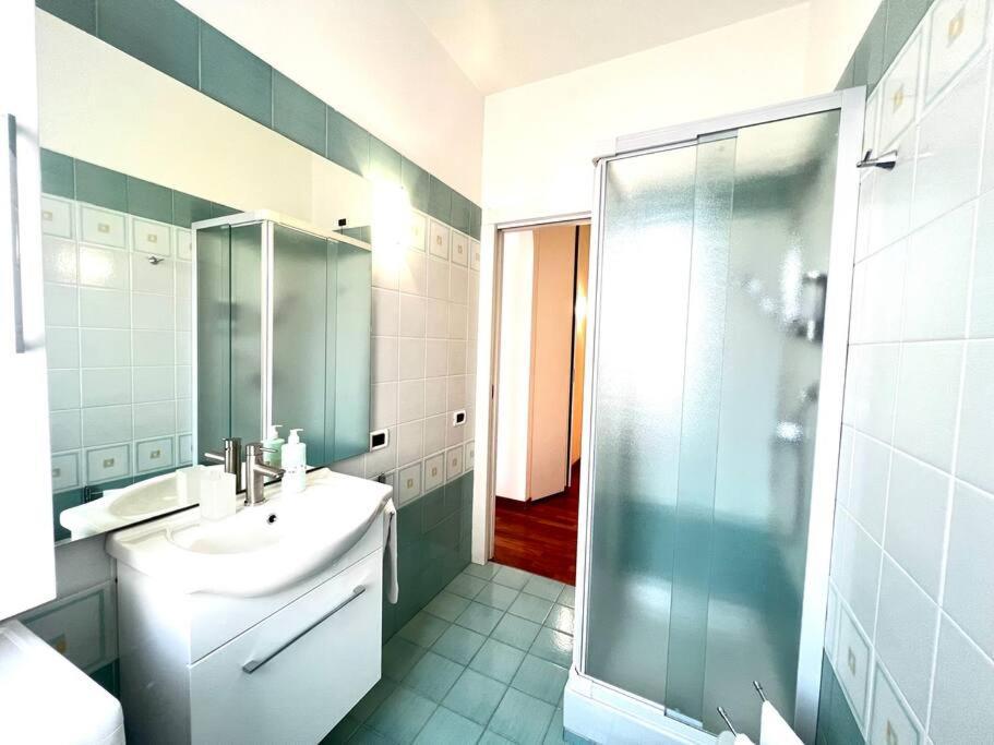 Duomo- Fiera Mi Kheda House With Self Check In Apartment Milano Ngoại thất bức ảnh